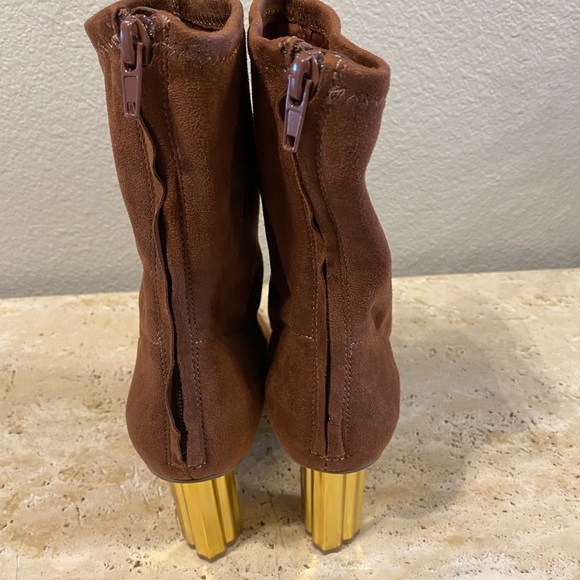 Katy Perry The Dellilah
High Bootie size 7 - Picture 3 of 6